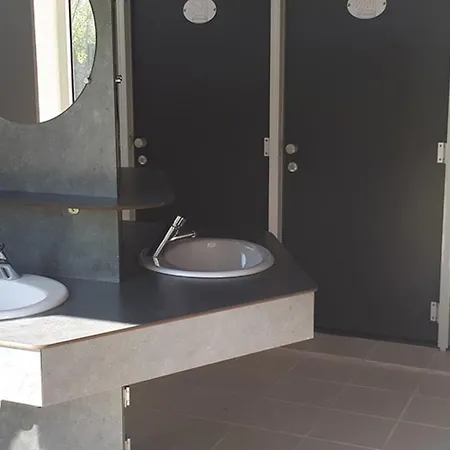 Val De Boutonne Parque de Campismo Saint-Jean-dʼAngély