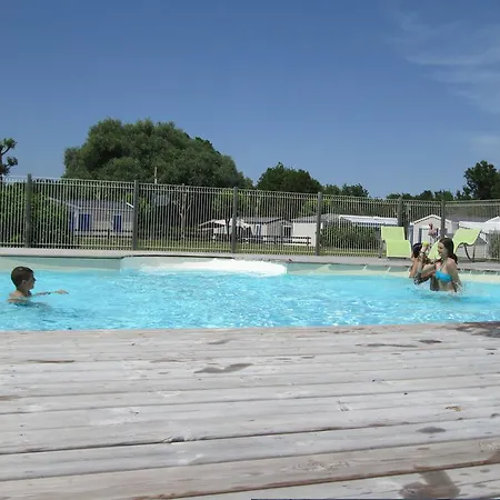 Val De Boutonne Saint-Jean-dʼAngély