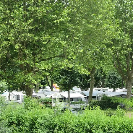 Parque de Campismo Val De Boutonne Saint-Jean-dʼAngély